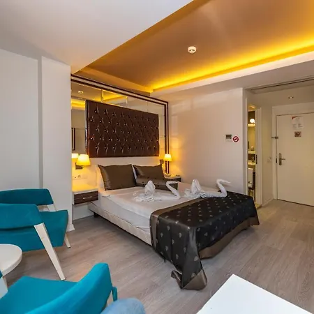 Blueberry Boutique Hotel 4*