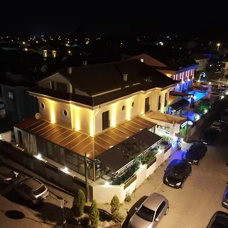 Blueberry Boutique 4*