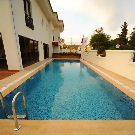 Blueberry Boutique Hotel 4*