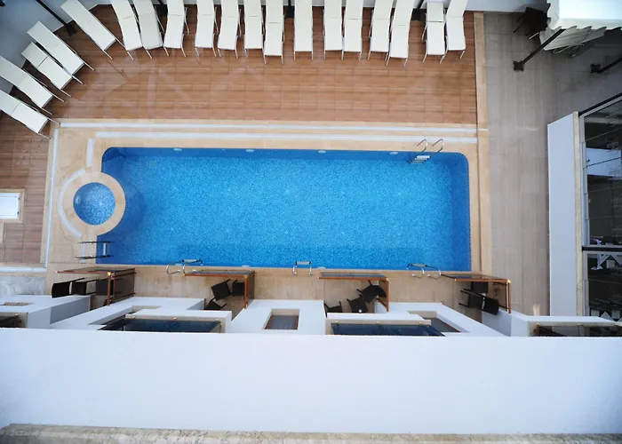 Blueberry Boutique 4*