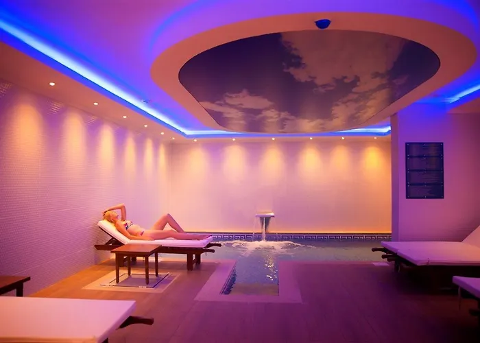 Blueberry Boutique 4*